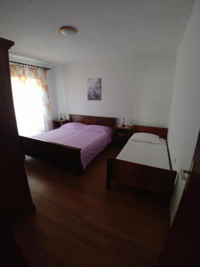 Apartment Bubica *
