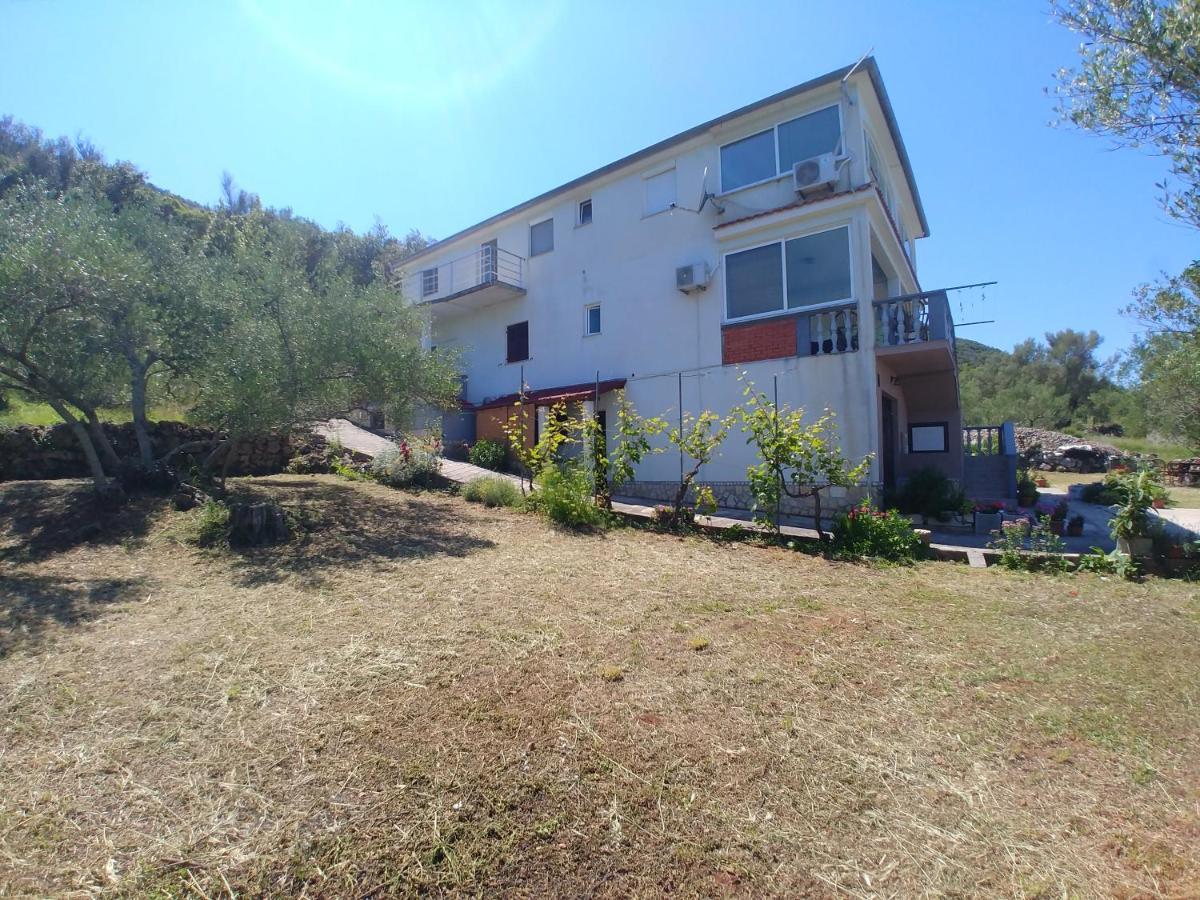 Bubica * Luka (Dugi Otok)